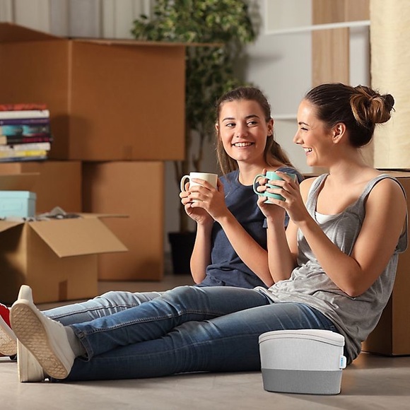 HoMedics® UV-Clean Portable Sanitizer Bag - Picture 11 of 11